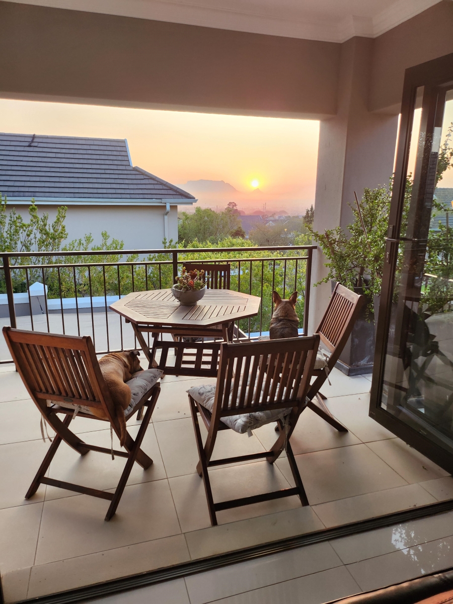 4 Bedroom Property for Sale in Zevenwacht Country Estate Western Cape